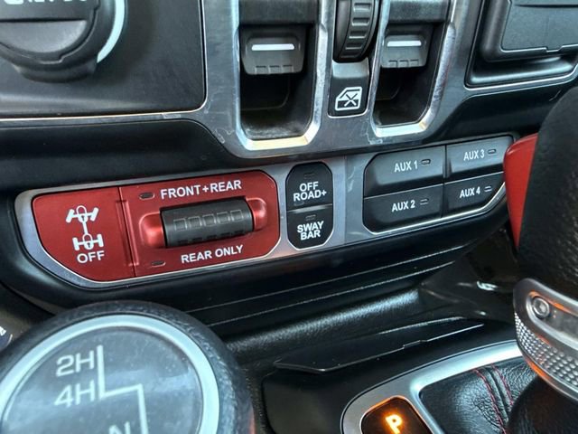 Used 2023 Jeep Wrangler Rubicon w/ Cold Weather Group image 24