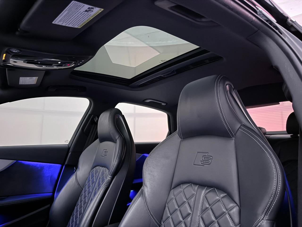 Used 2018 Audi S4 Prestige w/ Prestige Package image 21