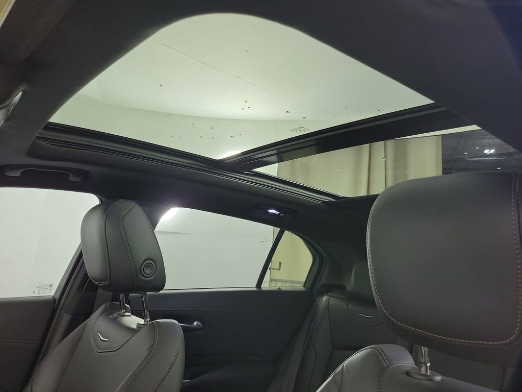 Used 2023 Cadillac XT4 Sport w/ Cold Weather Package FWD image 17