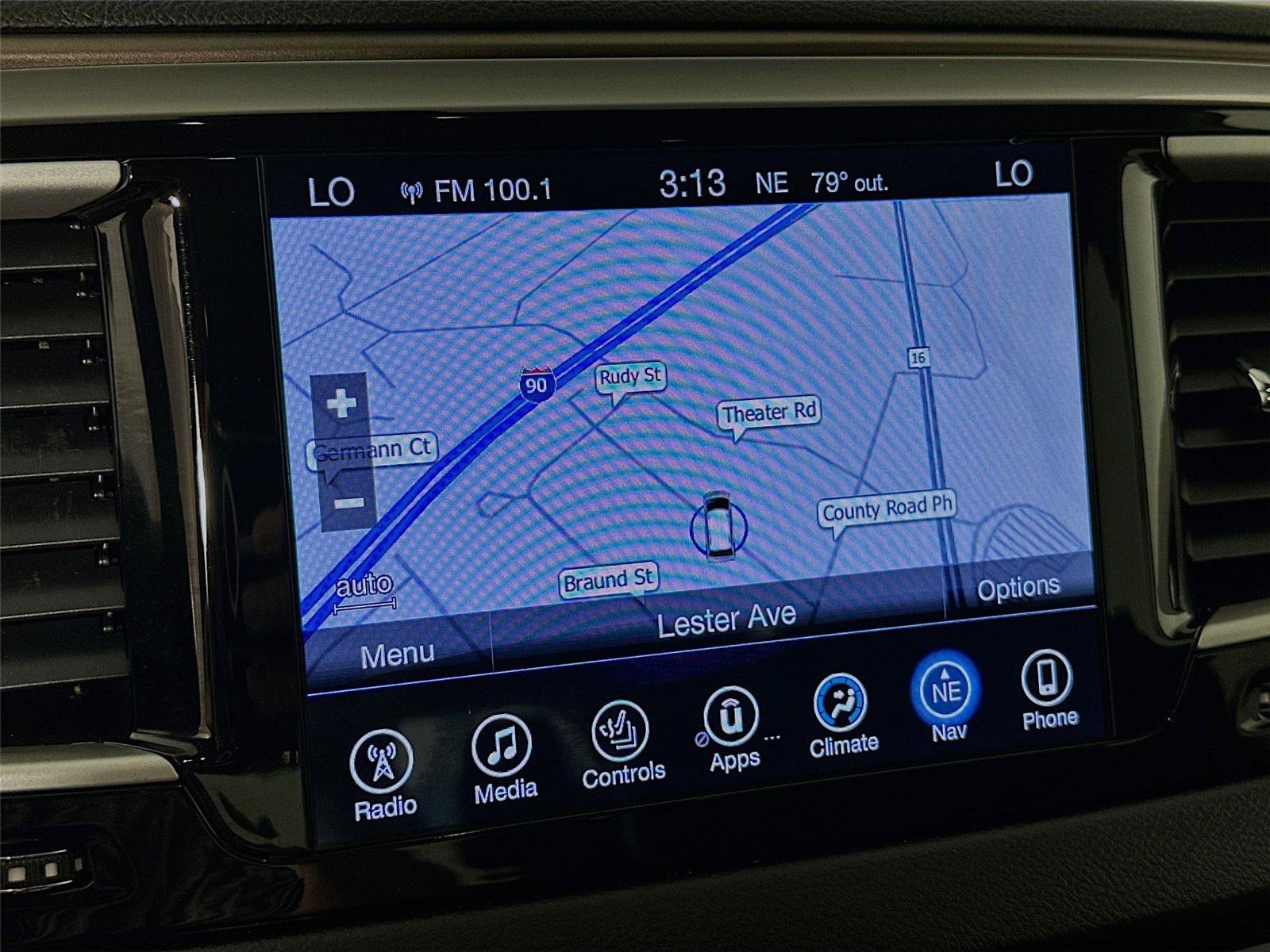 Used 2017 Chrysler Pacifica Touring-L FWD image 20