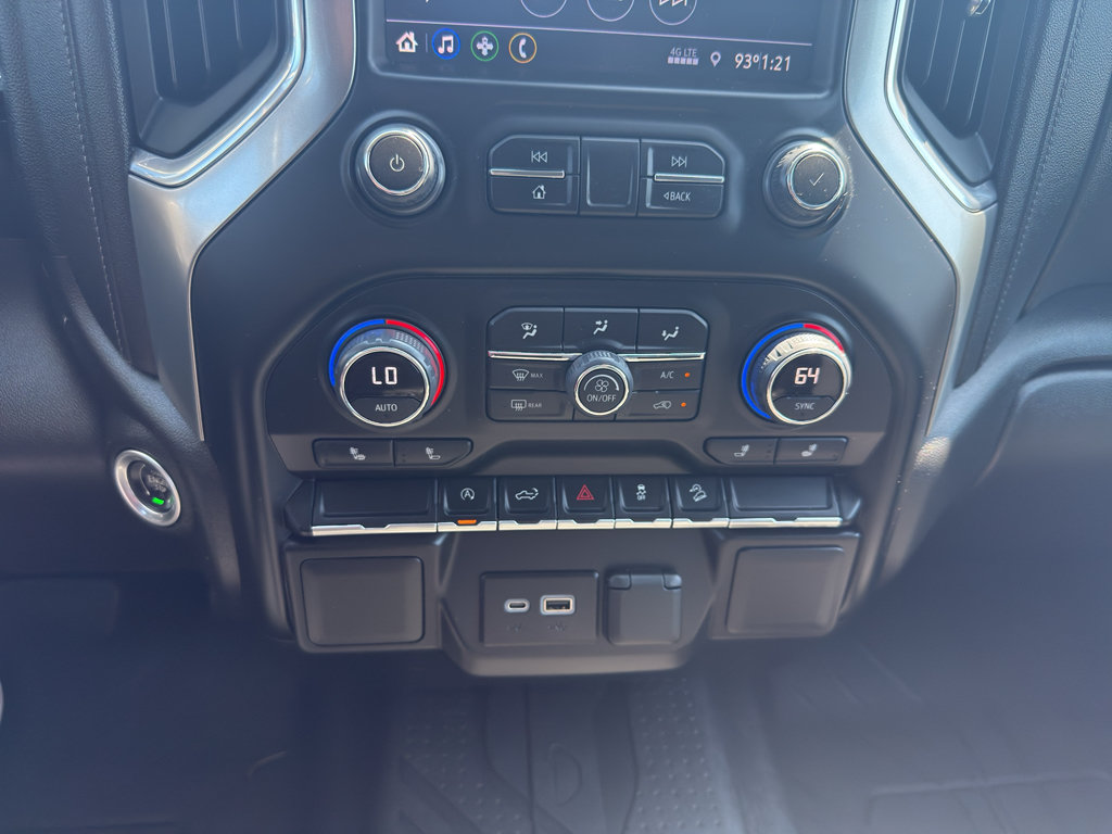 Used 2022 Chevrolet Silverado 1500 RST w/ Z71 Off-Road Package AWD/4WD image 22
