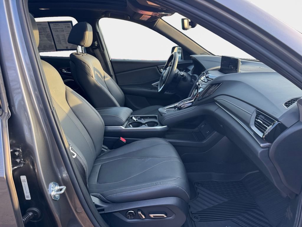 Used 2025 Acura RDX SH-AWD image 19