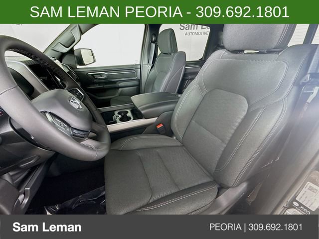 New 2026 RAM 1500 4x4 Crew Cab image 21