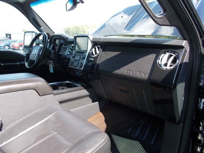 Used 2013 Ford F250 Lariat w/ Lariat Ultimate Pkg AWD/4WD image 26