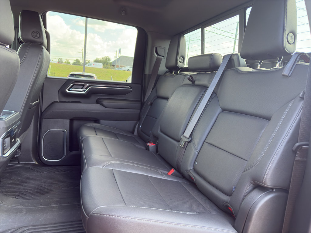 Used 2024 Chevrolet Silverado 2500 LTZ w/ LTZ Premium Package AWD/4WD image 12