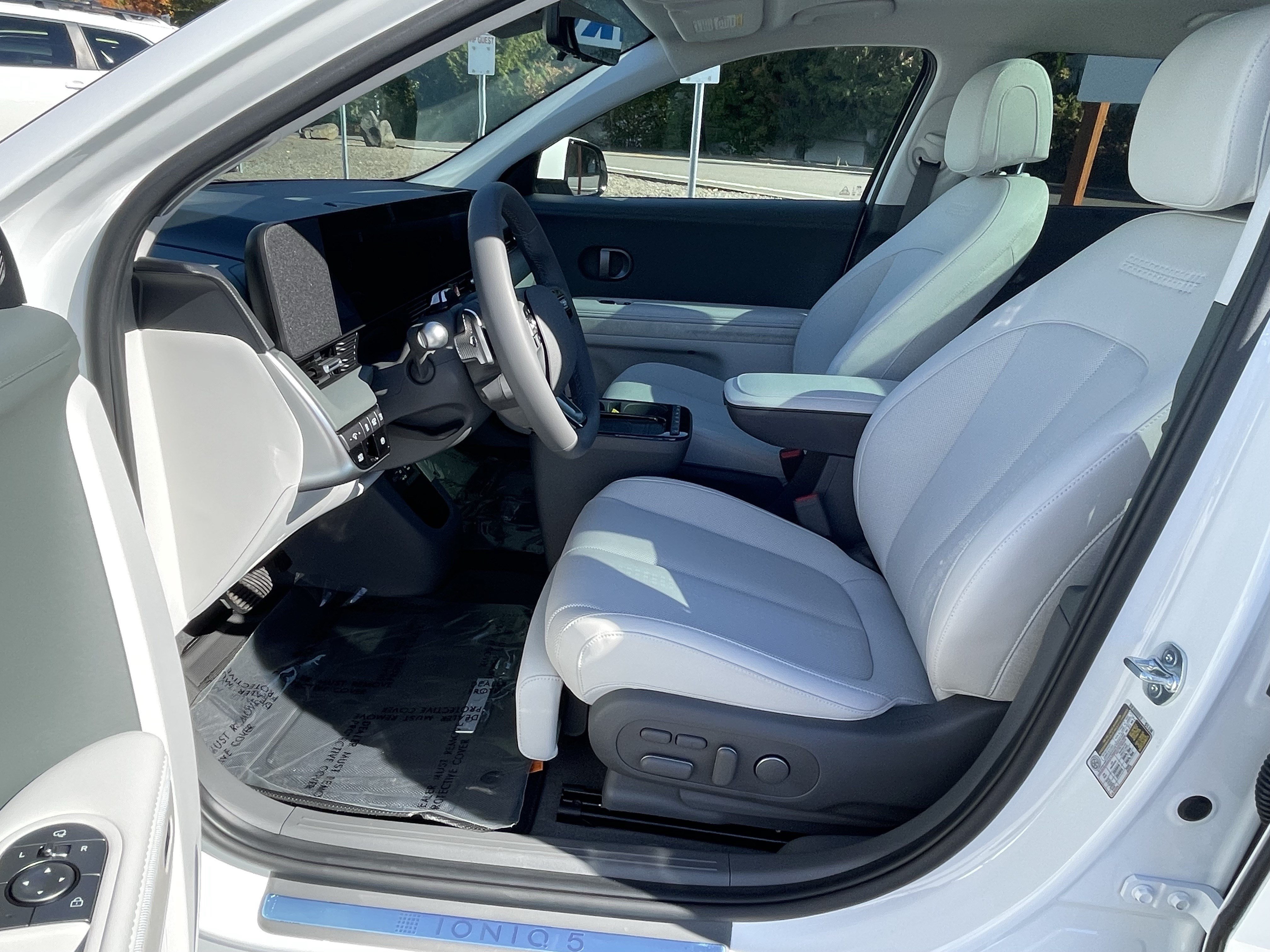Certified 2026 Hyundai Ioniq 5 Limited RWD image 11