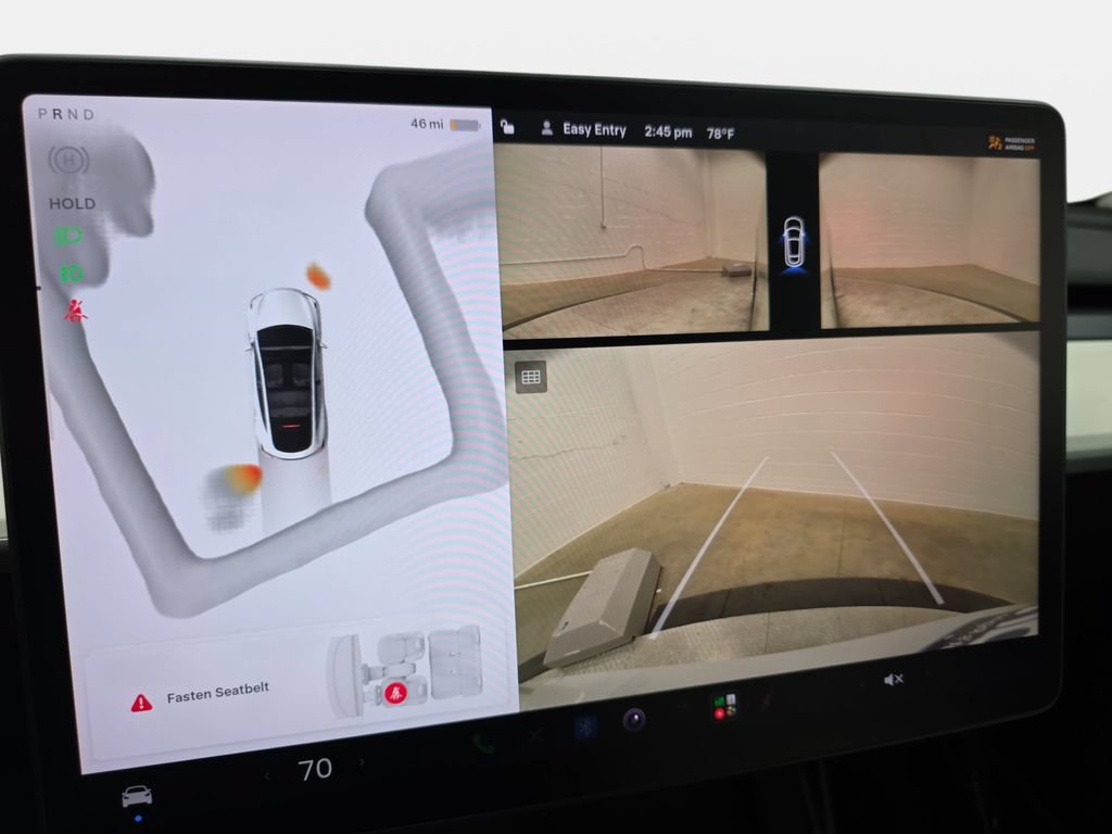 Used 2024 Tesla Model Y Performance AWD/4WD image 23