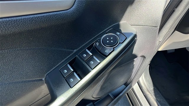 Used 2022 Ford Escape SEL w/ Technology Package image 20