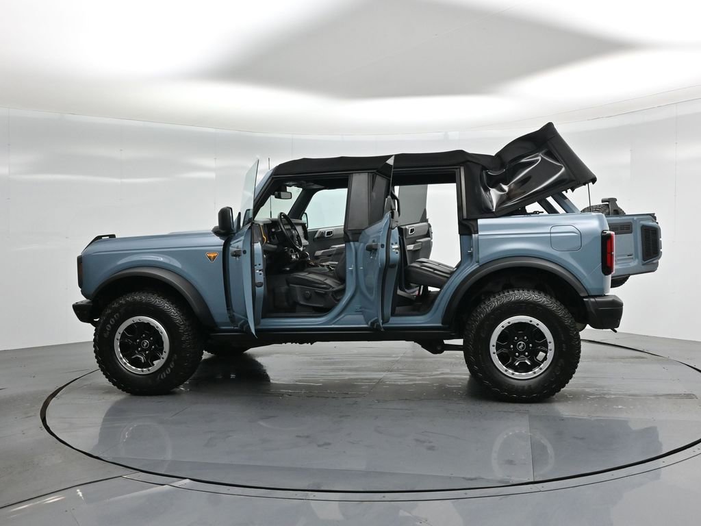 Certified 2021 Ford Bronco Badlands w/ Sasquatch Package image 35