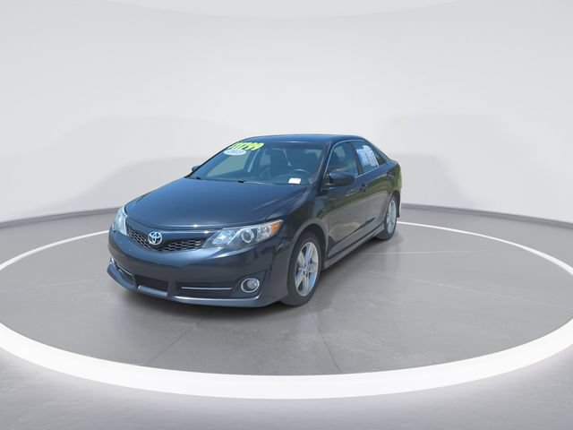 Used 2013 Toyota Camry SE FWD image 3