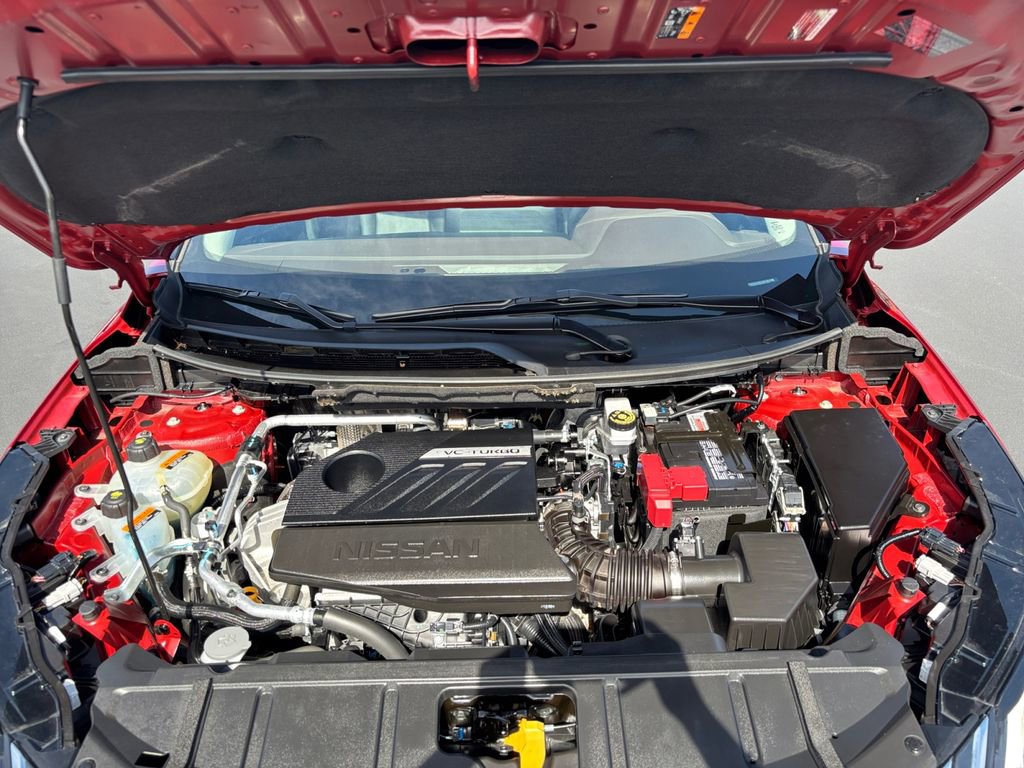 Used 2023 Nissan Rogue SL w/ SL Premium Package image 30