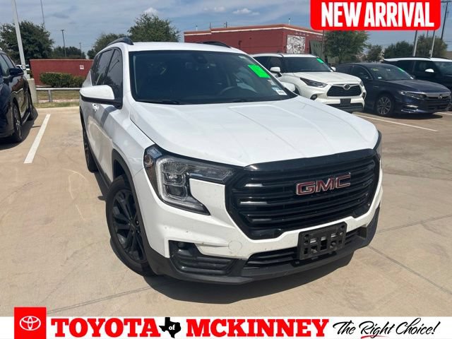 Used 2022 GMC Terrain SLT w/ Infotainment Package II