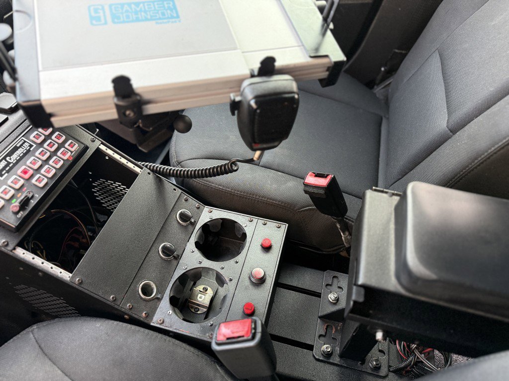 Used 2018 Ford Explorer 4WD Police Interceptor image 11