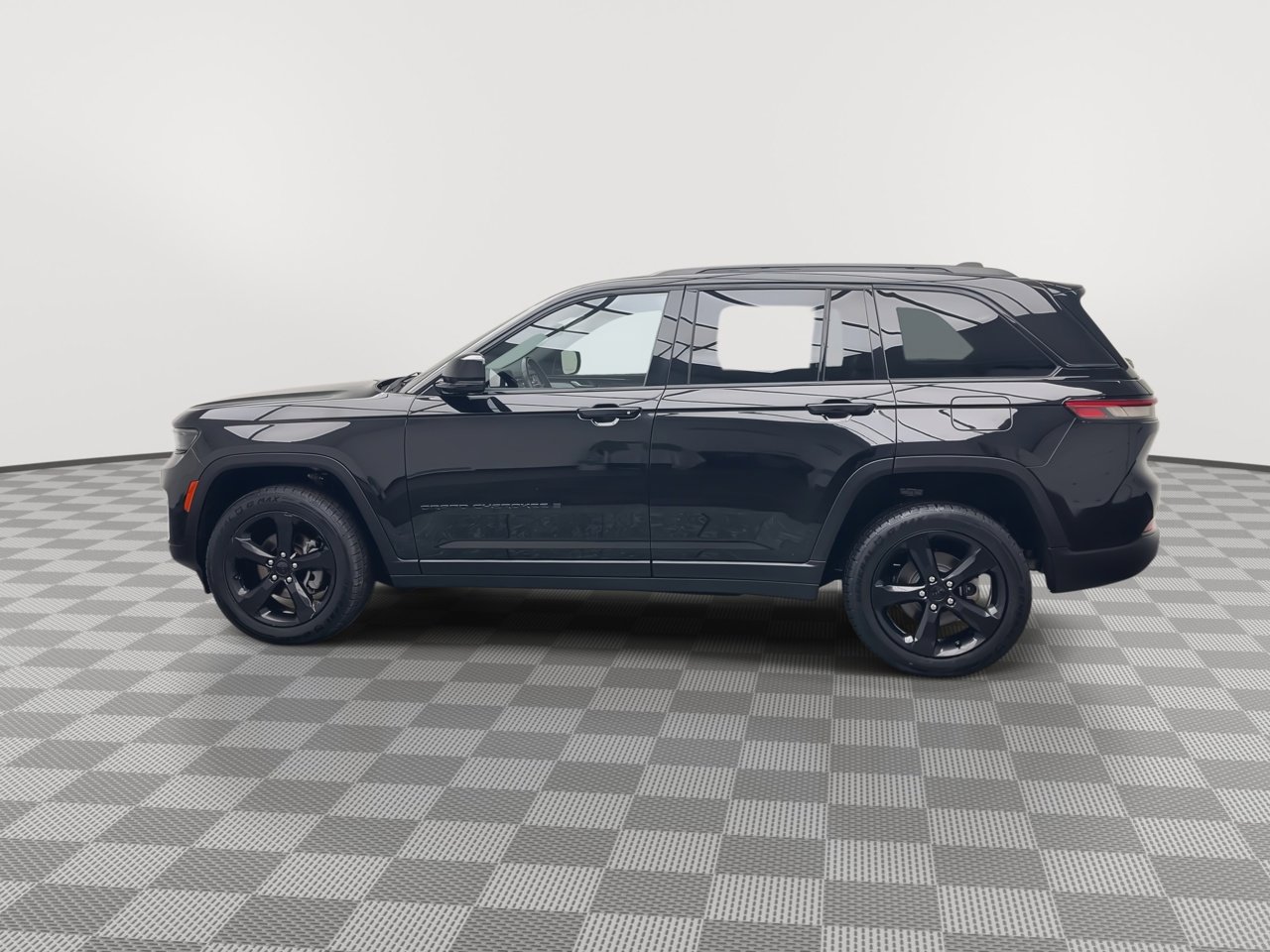 Used 2022 Jeep Grand Cherokee Altitude image 36