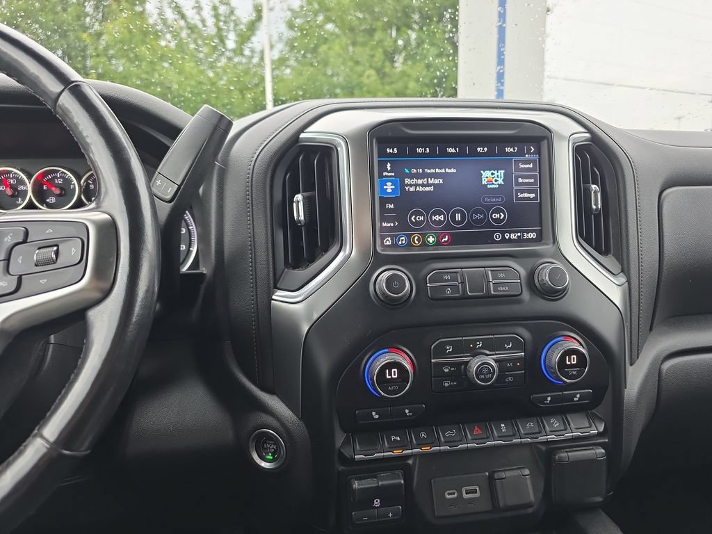 Used 2020 Chevrolet Silverado 1500 LT Trail Boss AWD/4WD image 31