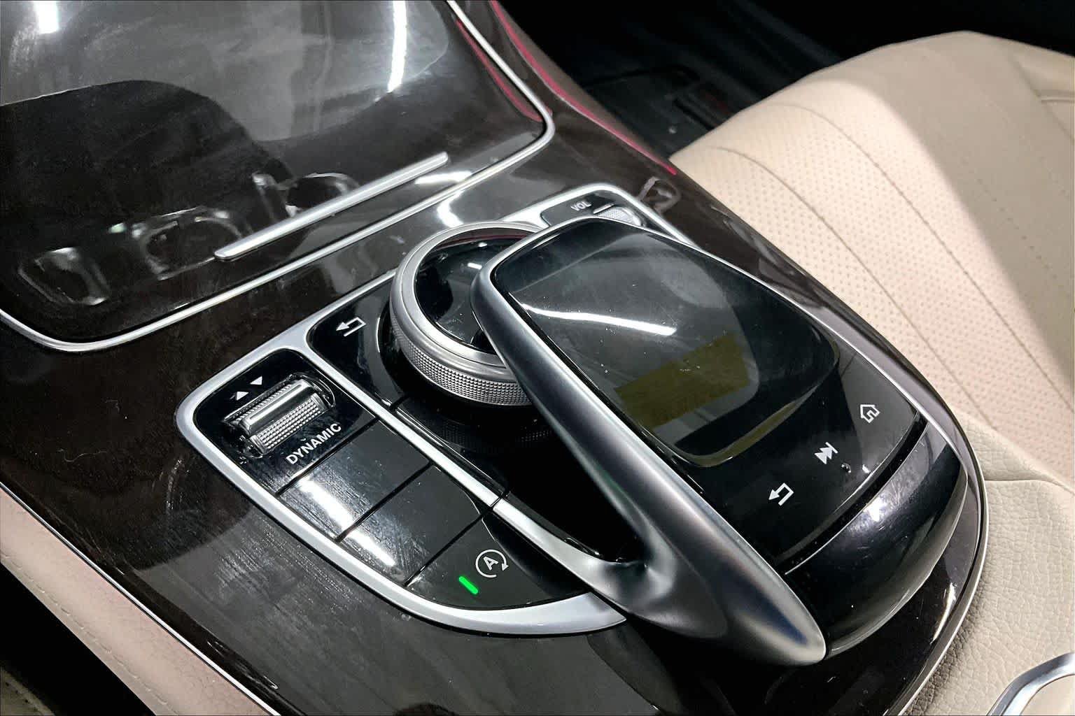 Used 2020 Mercedes-Benz E 350 Sedan image 35