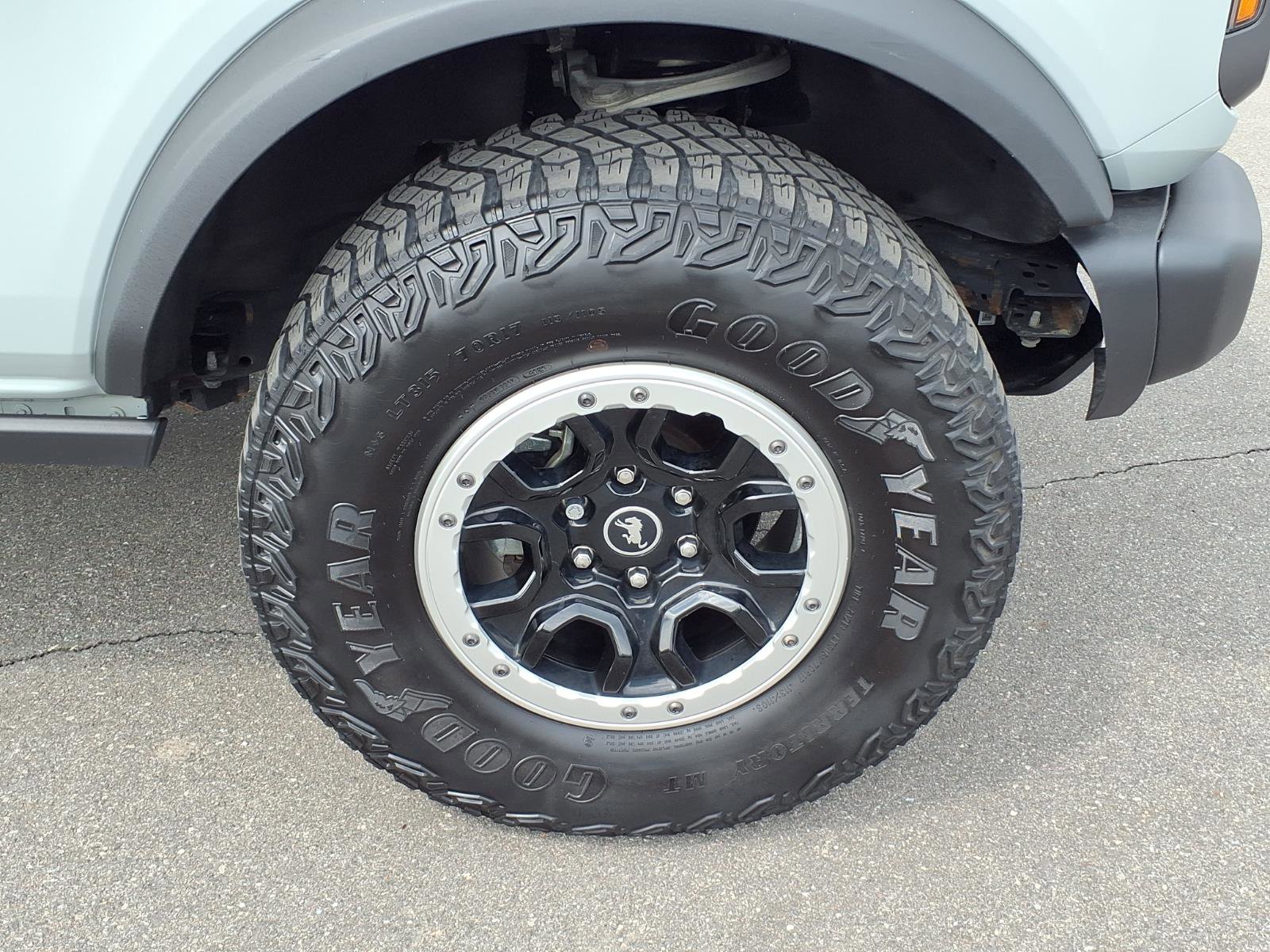 Used 2022 Ford Bronco Badlands image 28