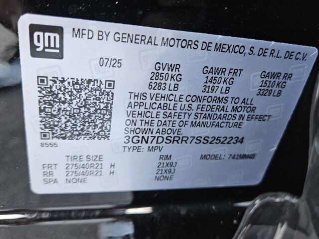 New 2025 Chevrolet Equinox EV RS image 18