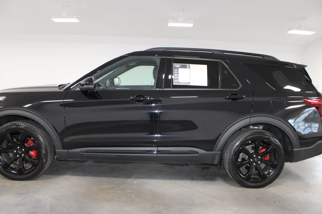 Used 2023 Ford Explorer ST w/ Equipment Group 401A AWD/4WD image 6