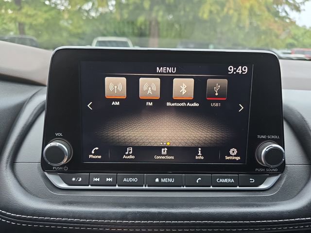 Used 2023 Nissan Rogue S image 32