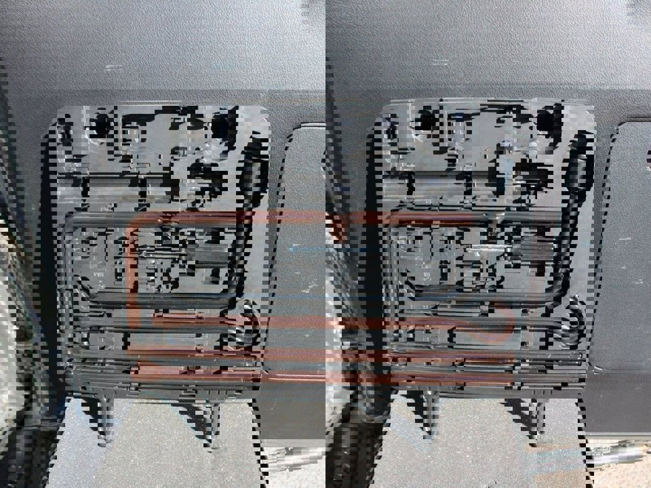 Used 2020 Lexus GX 460 Premium w/ Premium Package image 14