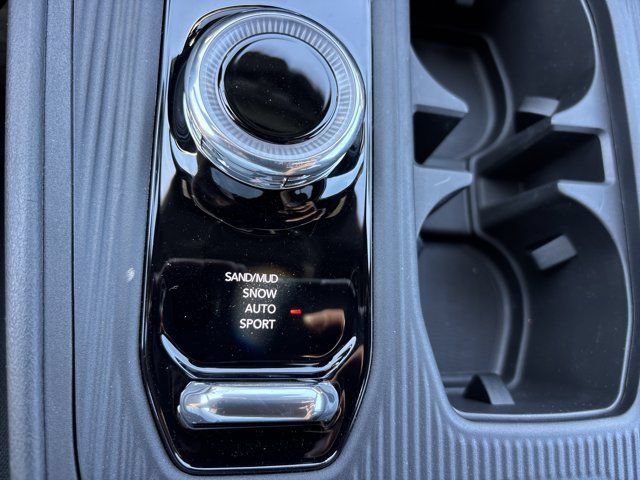 New 2026 Jeep Cherokee Laredo AWD/4WD image 32