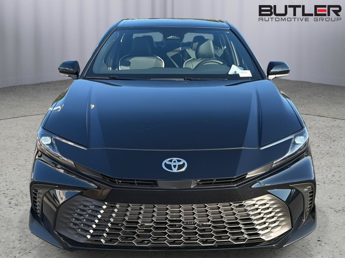 New 2026 Toyota Camry SE FWD image 9