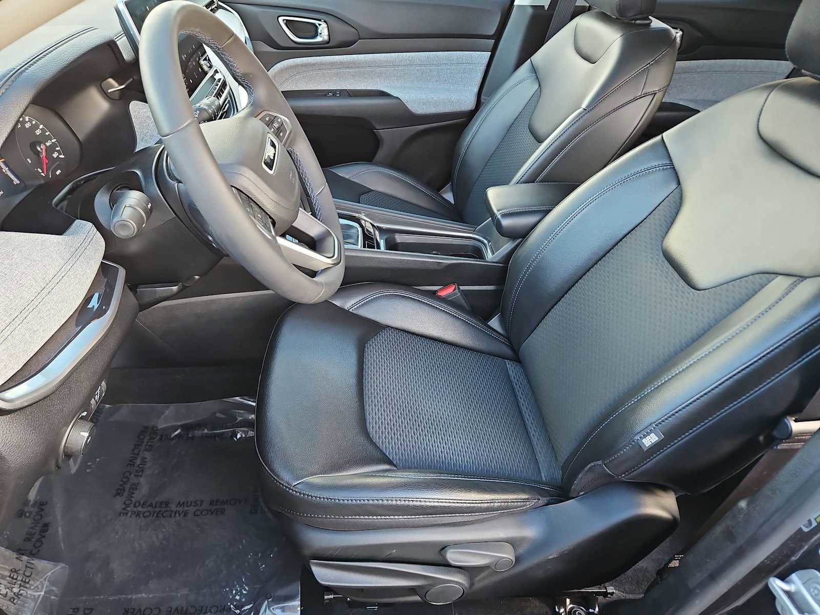 Used 2022 Jeep Compass Latitude image 17