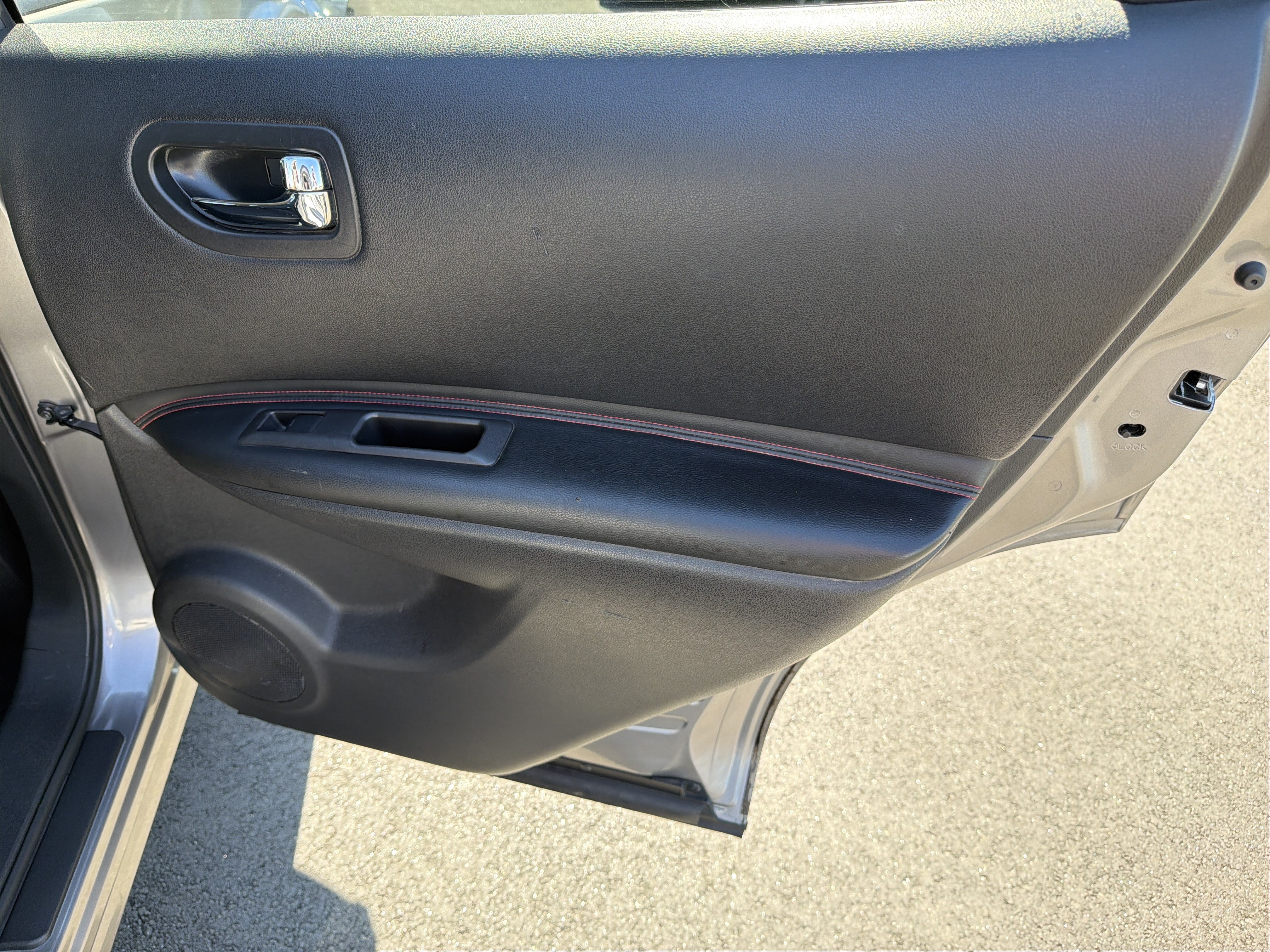 Used 2013 Nissan Rogue SL FWD image 16