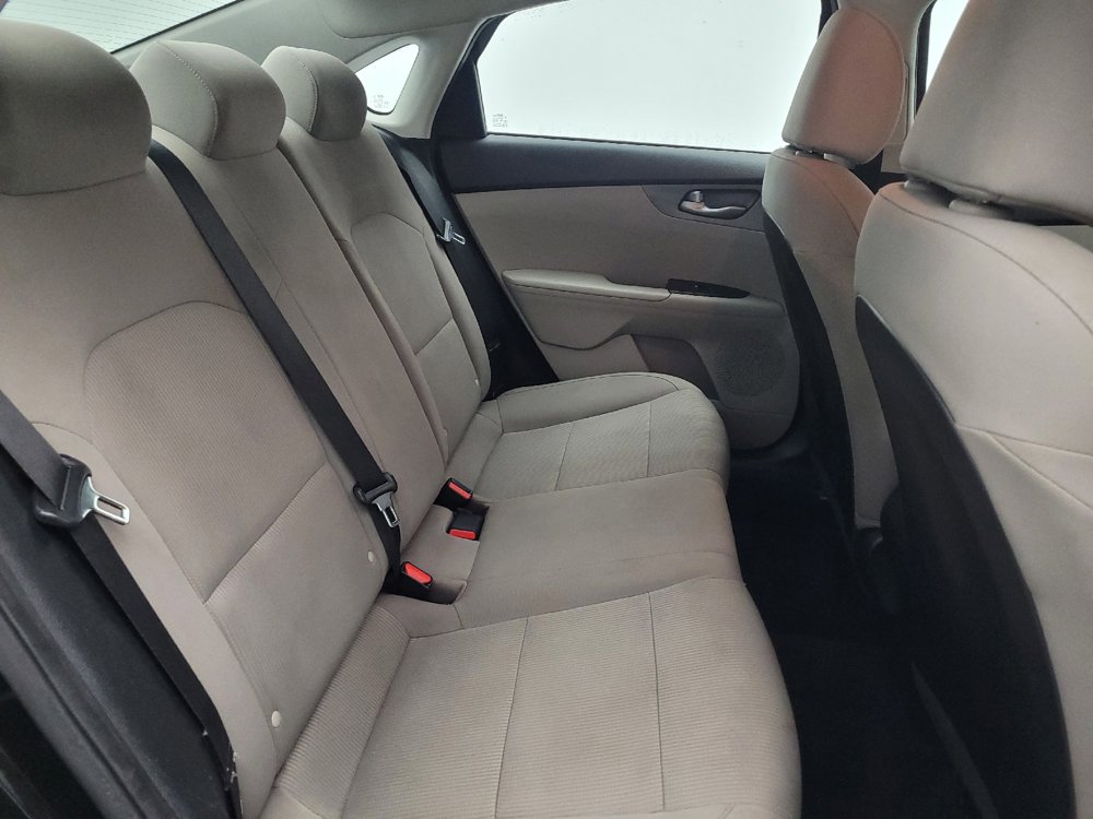 Used 2019 Kia Forte LXS FWD image 19