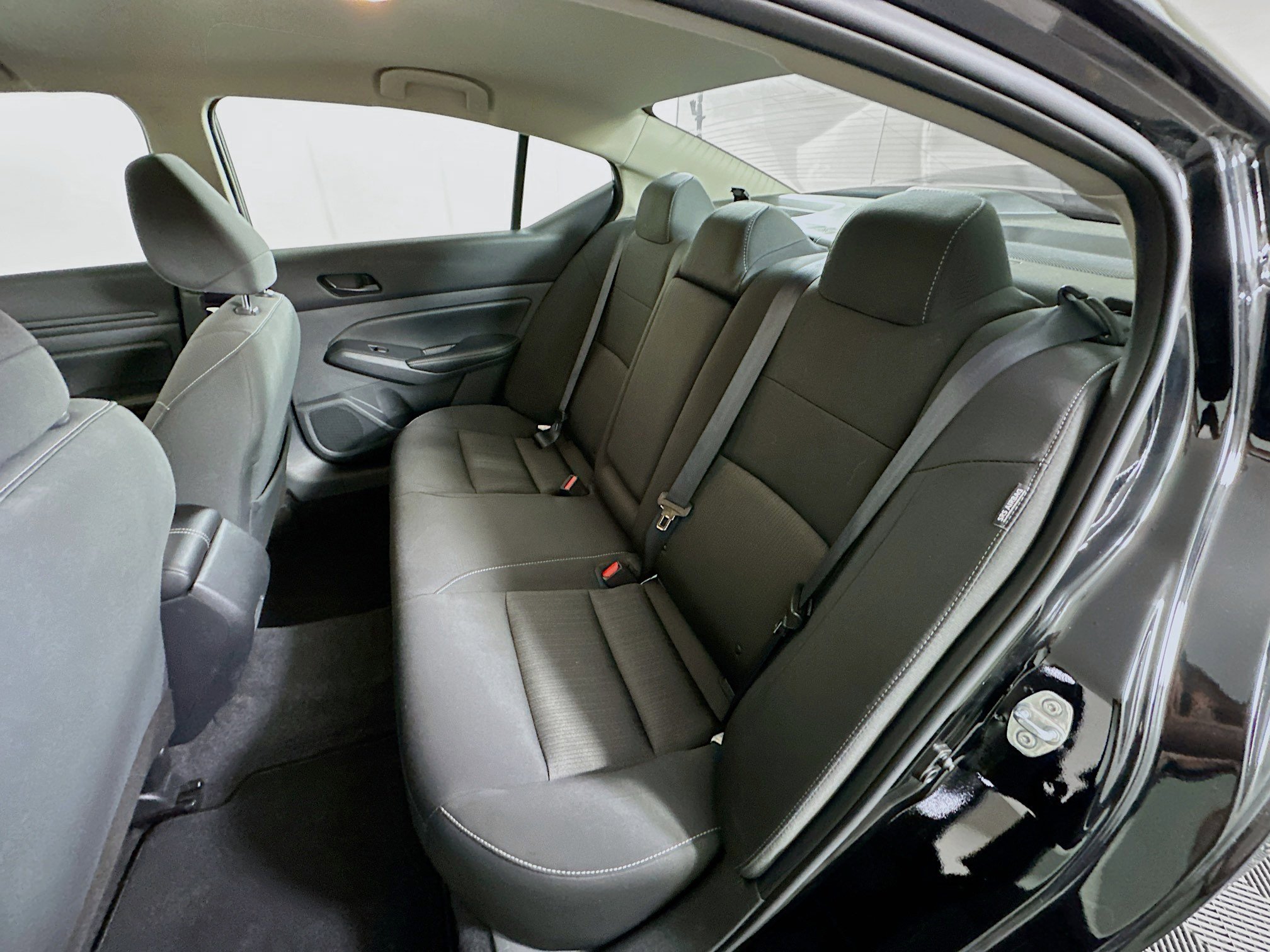 Used 2025 Nissan Altima 2.5 SV image 26