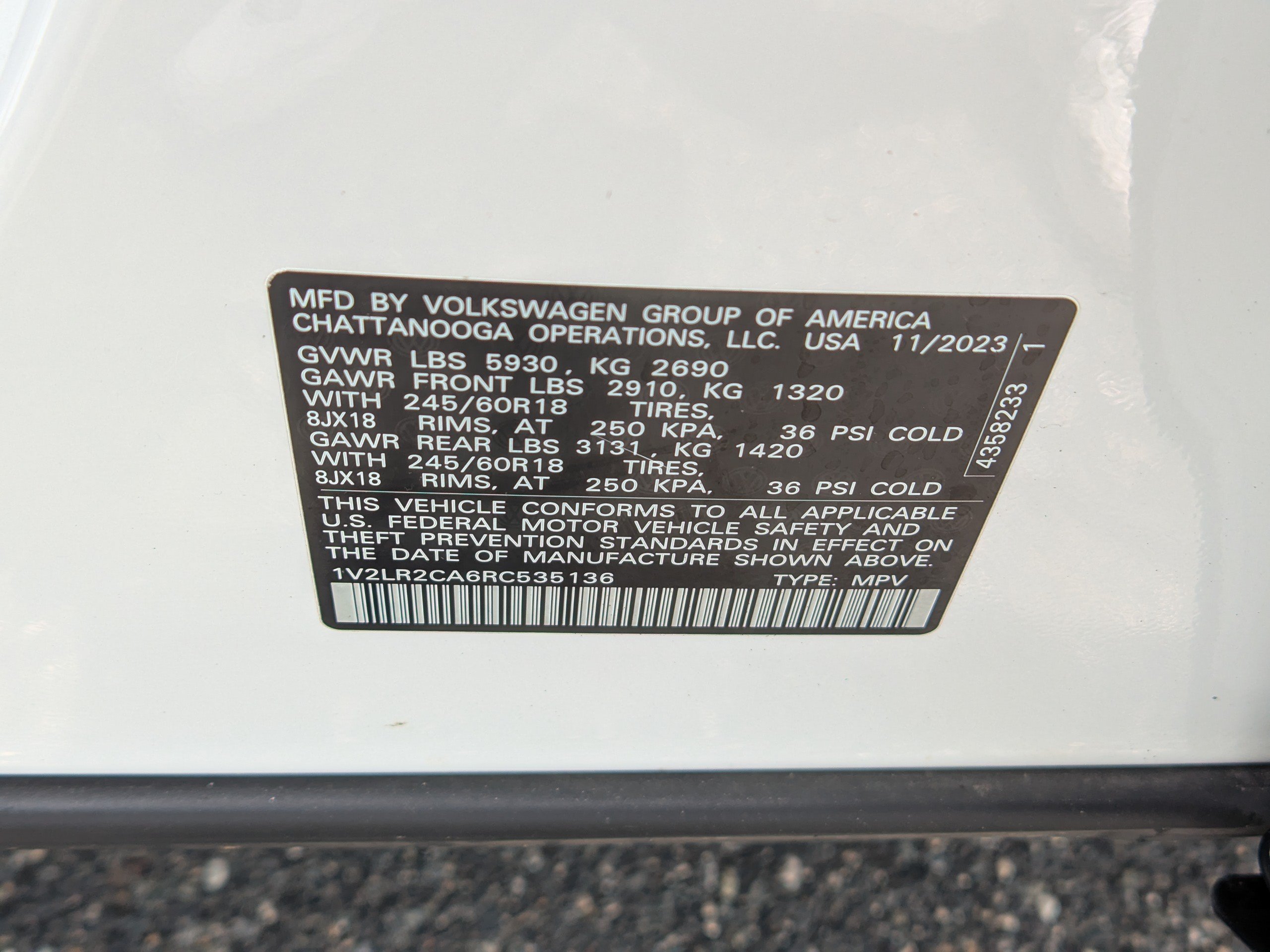 Used 2024 Volkswagen Atlas SE AWD/4WD image 18
