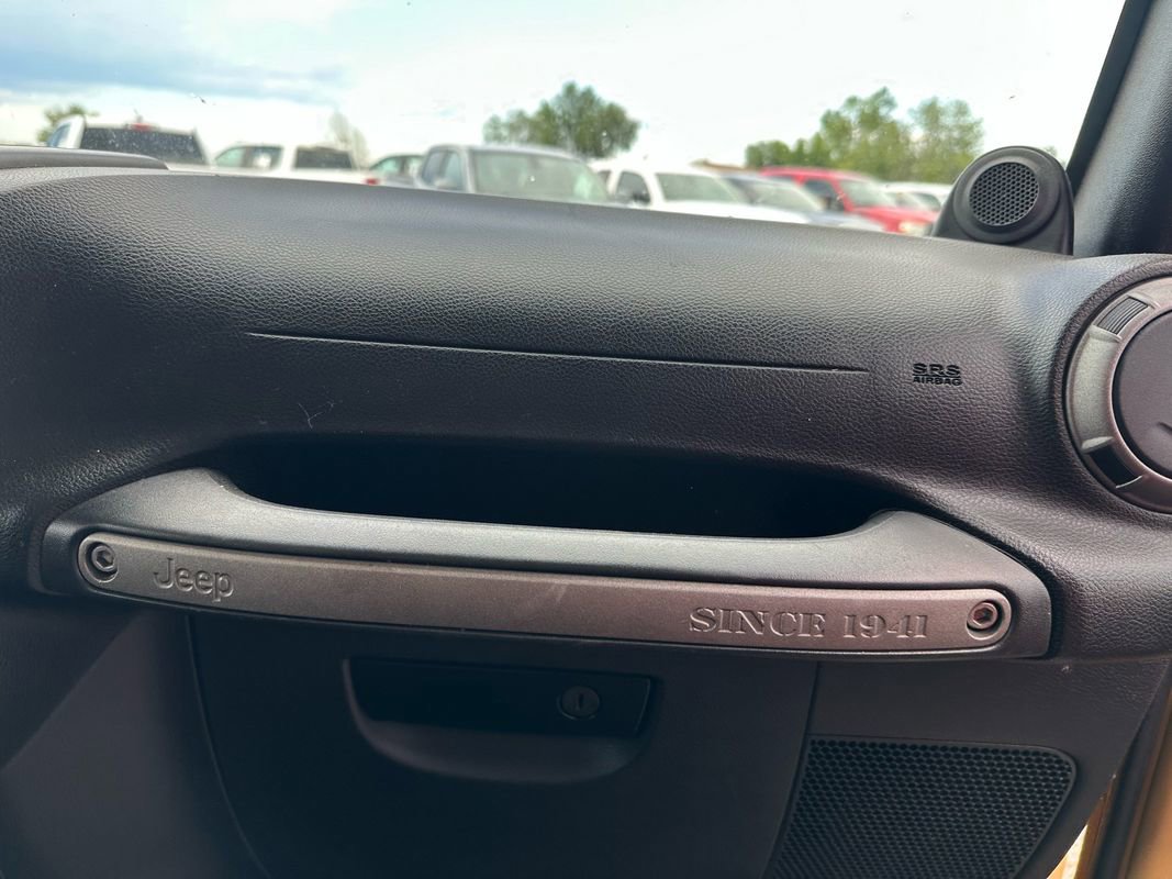 Used 2014 Jeep Wrangler Sport image 19