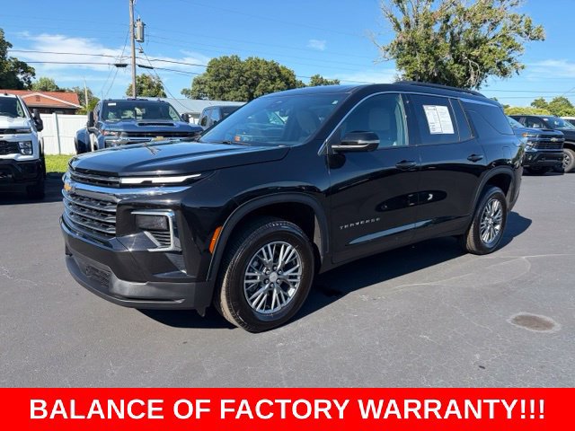 Certified 2026 Chevrolet Traverse LT w/ Driver Confidence Package FWD image 3