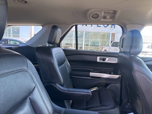 Used 2021 Ford Explorer Limited w/ Equipment Group 301A image 14
