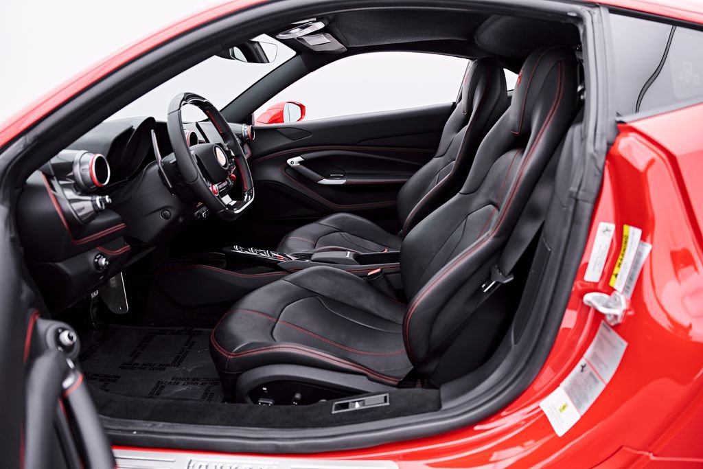 Used 2020 Ferrari F8 Tributo RWD image 48