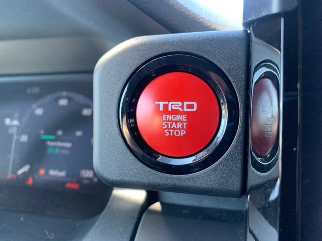 Used 2024 Toyota Tacoma TRD Off-Road AWD/4WD image 18