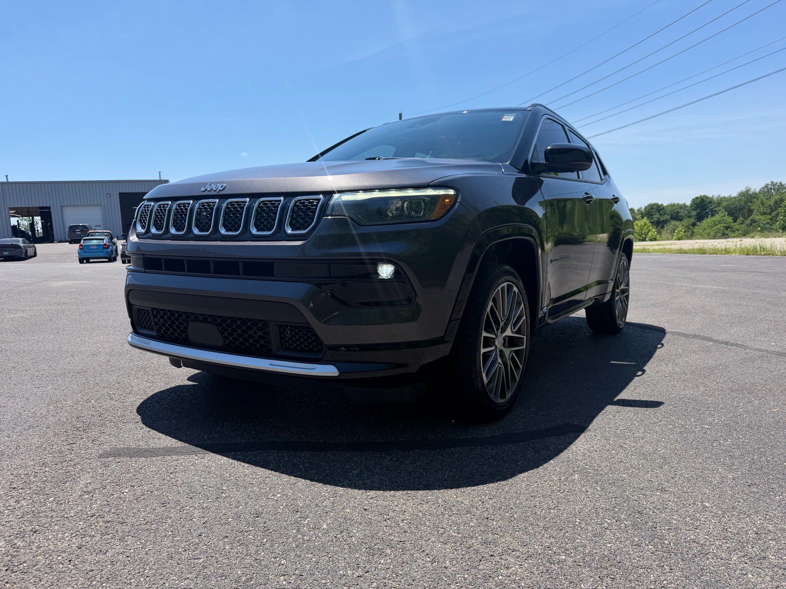 Used 2023 Jeep Compass Limited w/ Elite Group AWD/4WD image 8