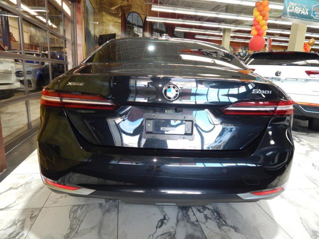 Used 2025 BMW 530i xDrive image 6