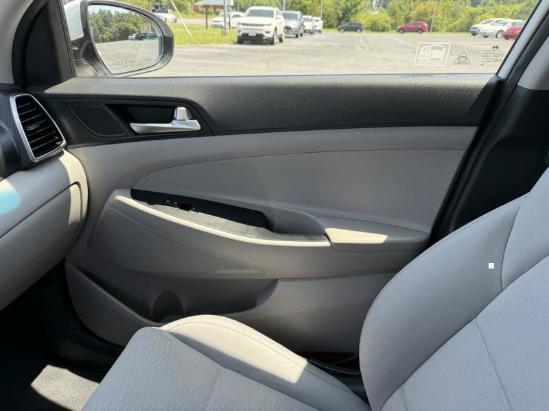 Used 2019 Hyundai Tucson SE AWD/4WD image 30