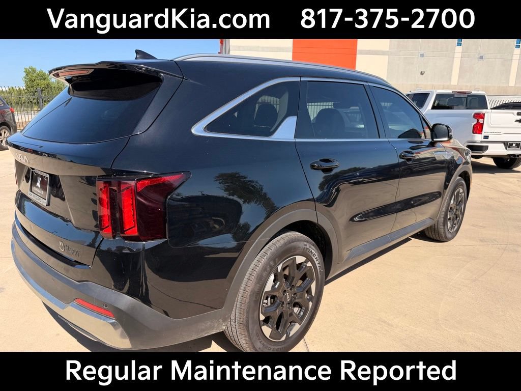 Certified 2025 Kia Sorento S w/ Panoramic Sunroof Package FWD image 4
