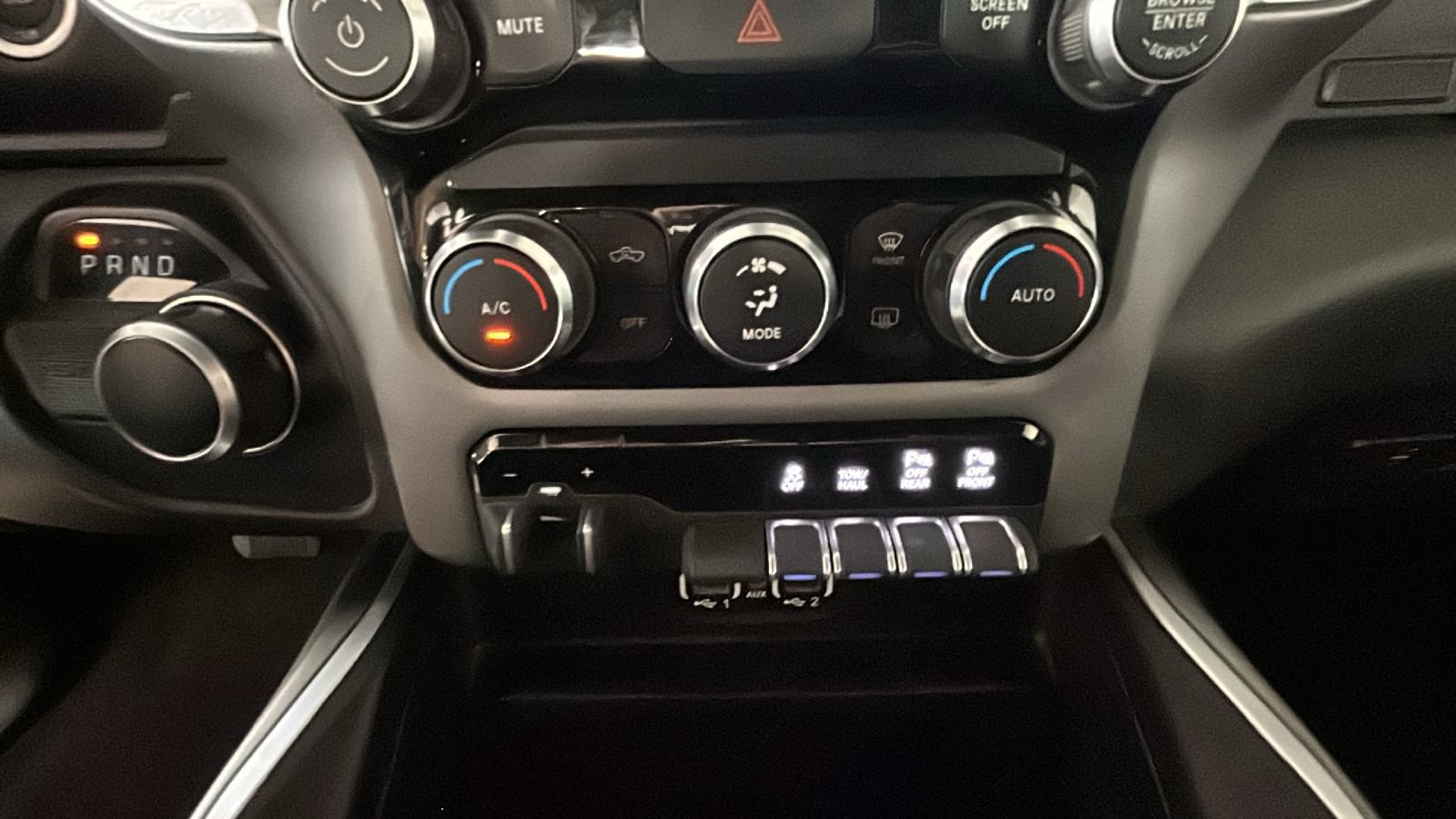 Used 2022 RAM 1500 Big Horn RWD image 26