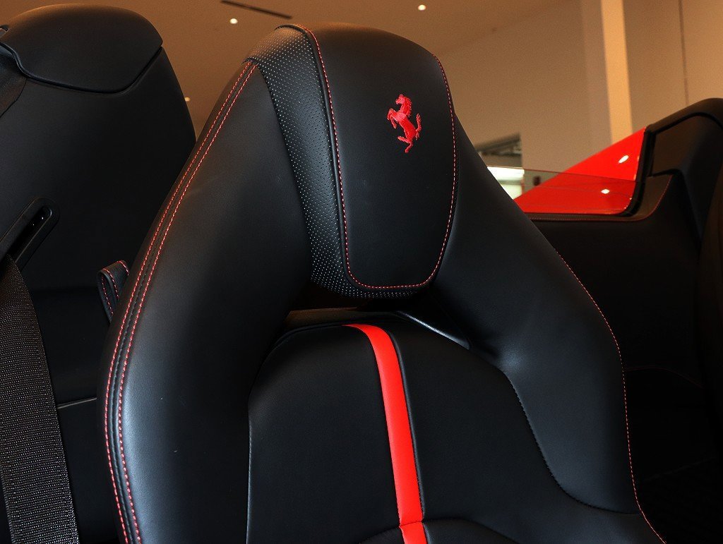 Certified 2023 Ferrari F8 Tributo image 36