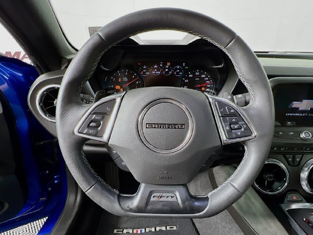 Used 2017 Chevrolet Camaro SS RWD image 11