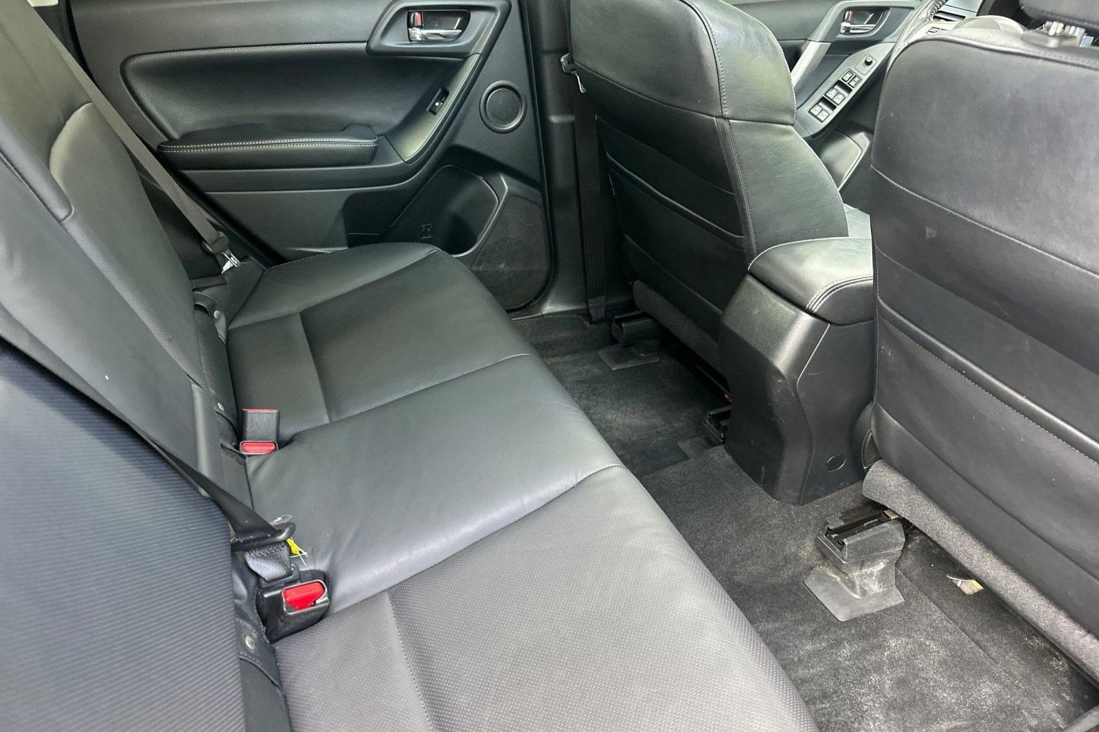 Used 2014 Subaru Forester 2.5i Touring AWD/4WD image 30