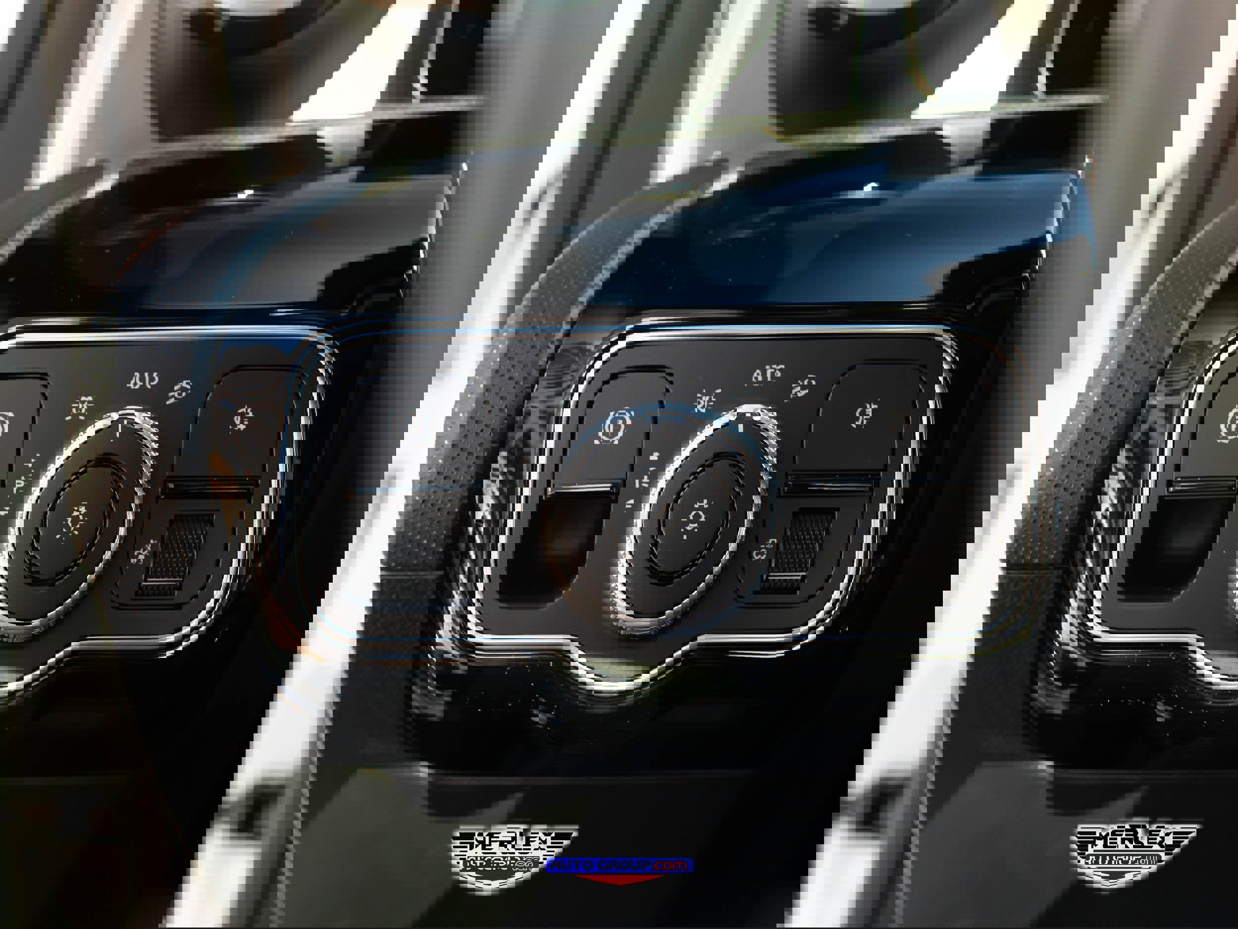 Used 2025 Mercedes-Benz CLA 250 image 36