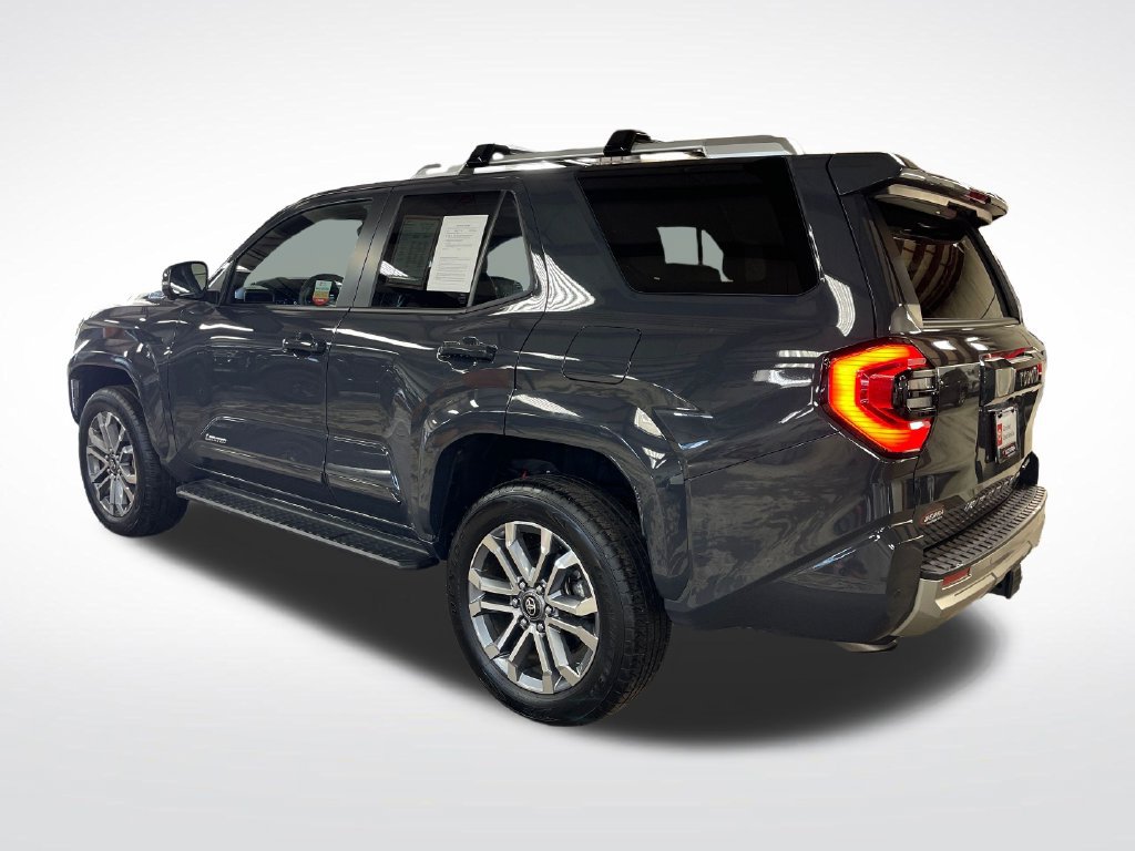 Certified 2025 Toyota 4Runner Limited w/ Tow Technology Package AWD/4WD image 3