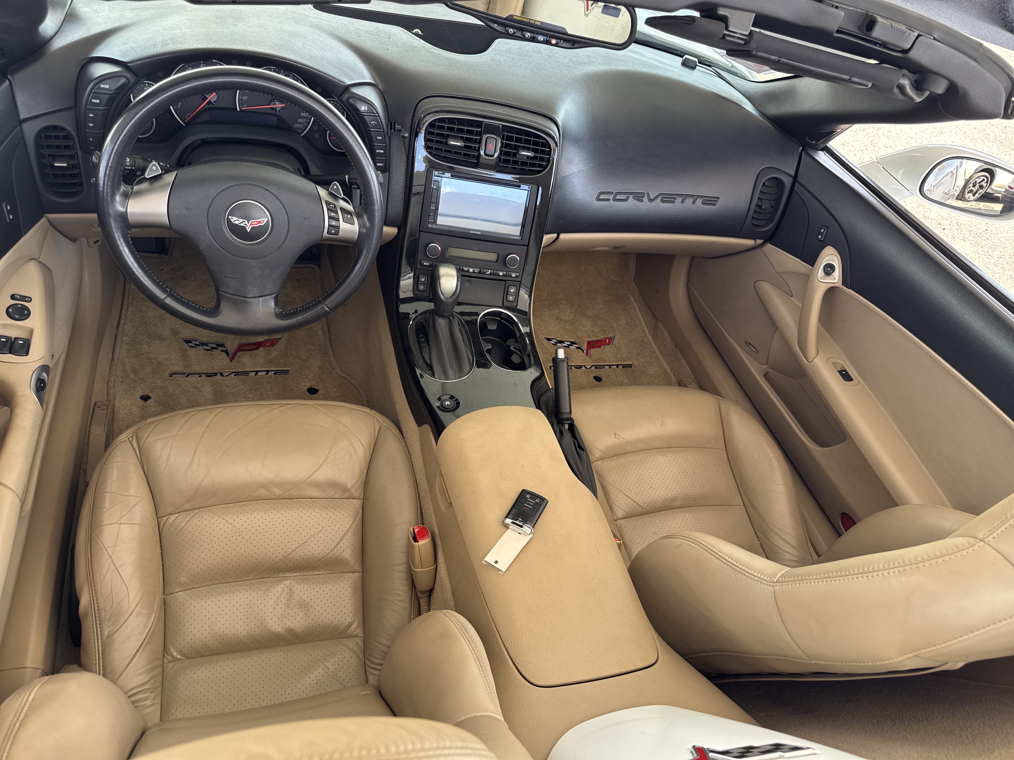 Used 2008 Chevrolet Corvette Convertible w/ Preferred Equipment Group RWD image 16