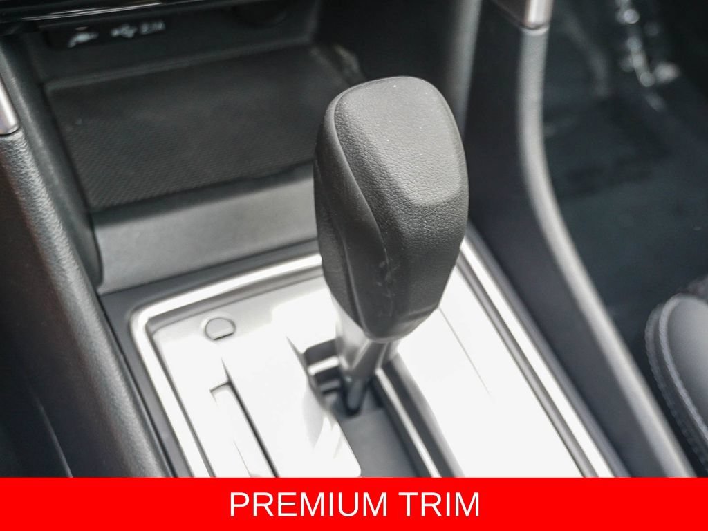 Used 2023 Subaru Forester Premium AWD/4WD image 22