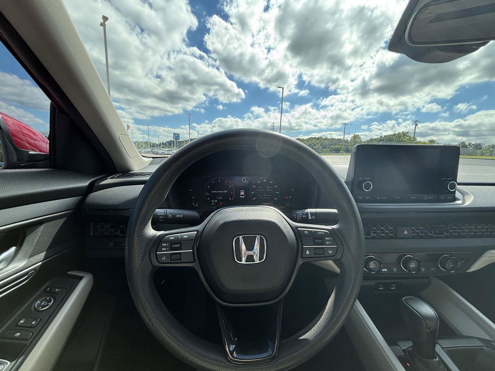 Used 2025 Honda Accord LX image 25